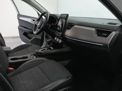 Usado Renault Arkana Zen 145 CV (106 kW) 2023 Blanco SUV