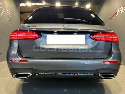 Usado Mercedes E300 306 CV (225 kW) 2019 Gris / plata Familiar