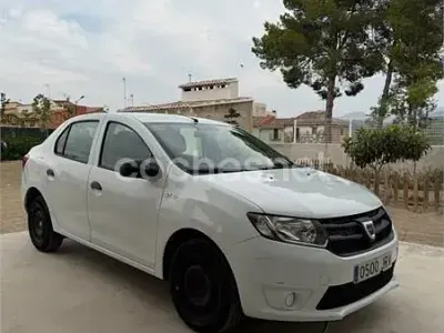 Usado Dacia Logan Ambiance 90 CV (66 kW) 2016 Blanco Berlina