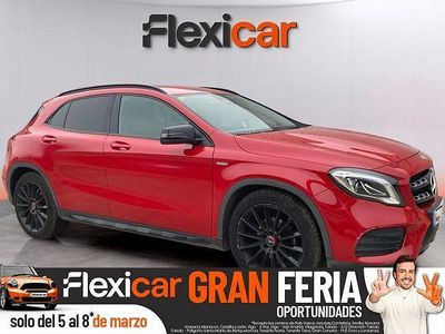 Usado Mercedes GLA180 122 CV (89 kW) 2020 Rojo SUV