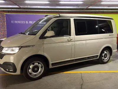 Usado VW California Beach 150 CV (110 kW) 2024 Beige Van