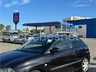 Usado Seat Ibiza CUPRA 160 CV (117 kW) 2003 Negro Utilitario