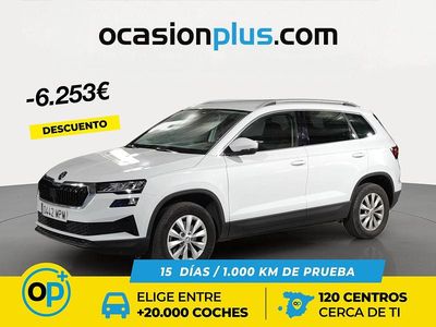 Usado Skoda Karoq Selection 115 CV (84 kW) 2024 Blanco SUV