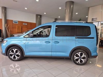 Usado Ford Tourneo Connect Active 114 CV (83 kW) 2023 Azul Monovolumen