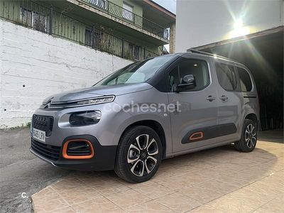 Usado Citroën Berlingo Feel 130 CV (95 kW) 2021 Gris / plata Monovolumen