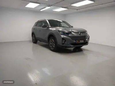 Usado KGM Korando 139 kW (190 CV) 2023 Gris SUV