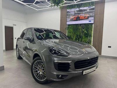 Gris Usado 2016 Porsche Cayenne S E-Hybrid SUV | 33.900 € (Un poco caro)