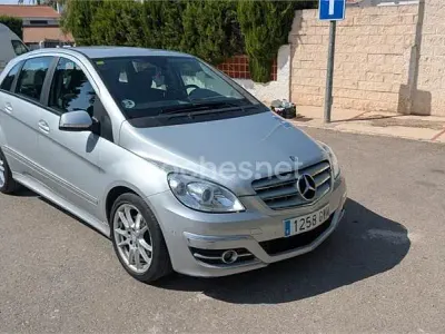 Usado Mercedes B180