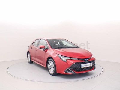 Usado Toyota Corolla Active 140 CV (102 kW) 2024 Amarillo Berlina