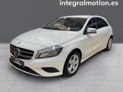Usado Mercedes A180 Urban 122 CV (89 kW) 2014