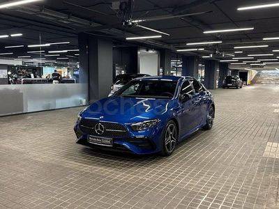 Usado Mercedes A180 116 CV (85 kW) 2025 Azul Berlina