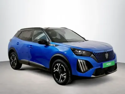 Usado Peugeot 2008 GT 131 CV (96 kW) 2024 Azul SUV