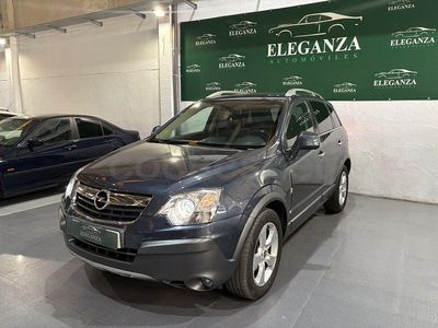 Usado Opel Antara Cosmo 150 CV (110 kW) 2007 Azul SUV