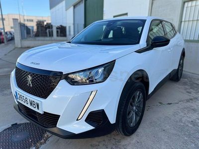 Usado Peugeot 2008 Active 110 CV (80 kW) 2022 Blanco SUV