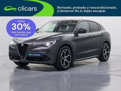 Usado Alfa Romeo Stelvio Ti 210 CV (154 kW) 2021 Gris / plata SUV