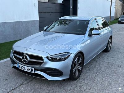 Usado Mercedes C200 204 CV (150 kW) 2023 Gris / plata Familiar