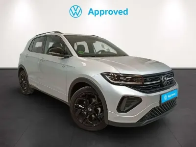 Usado VW T-Cross R-line 116 CV (85 kW) 2025 Plateado SUV