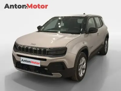 Usado Jeep Avenger Altitude 100 CV (73 kW) 2024 Gris SUV