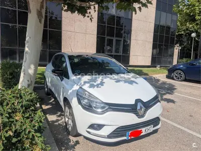Usado Renault Clio IV LIMITED 90 CV (66 kW) 2018 Blanco Berlina