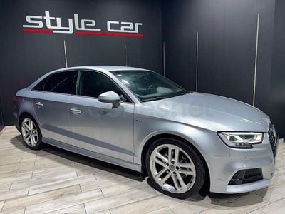 Usado Audi A3 S-Line 116 CV (85 kW) 2018 Gris / plata Berlina