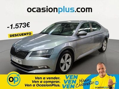 Usado Skoda Superb Ambition 120 CV (88 kW) 2016 Gris Berlina