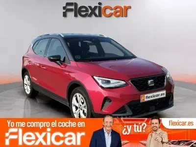 Usado Seat Arona FR 110 CV (80 kW) 2023 Rojo SUV