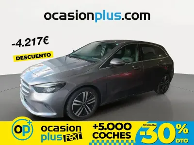 Usado Mercedes B200 150 CV (110 kW) 2021 Gris Monovolumen
