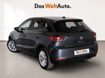 Usado Seat Ibiza 115 CV (84 kW) 2024 Gris Utilitario