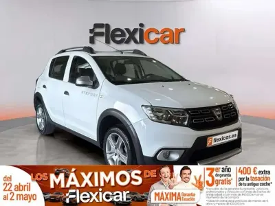 Używany Dacia Sandero Essentiel 75 KM (55 kW) 2019 Biały Hatchback