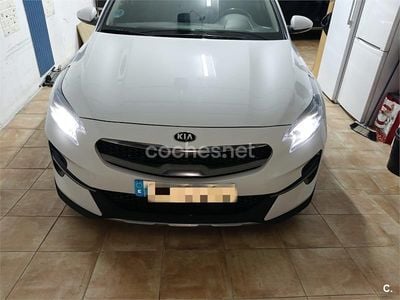 Usado Kia XCeed 120 CV (88 kW) 2021 Blanco SUV