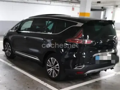 Usado Renault Espace Initiale Paris 200 CV (147 kW) 2017 Negro Monovolumen