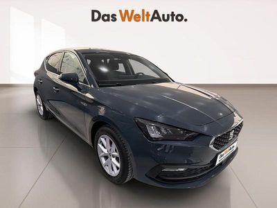 Usado Seat Leon Style 116 CV (85 kW) 2025 Azul Berlina