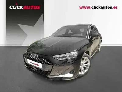 Usado Audi A3 Advanced Plus 116 HP (85 kW) 2025 Preto Sedan