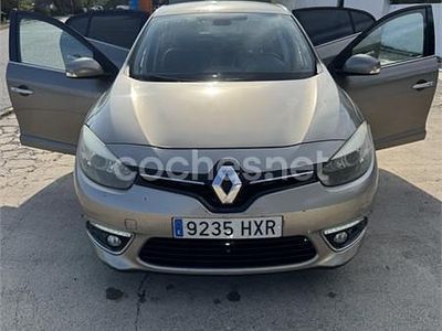 Beige Usado 2014 Renault Fluence Dynamique Berlina | 7700 € (Caro)