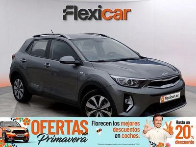 Usado Kia Stonic 84 CV (61 kW) 2023 Gris SUV