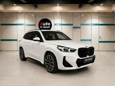 Usado BMW X1 Comfort Edition 231 CV (169 kW) 2023 Blanco SUV