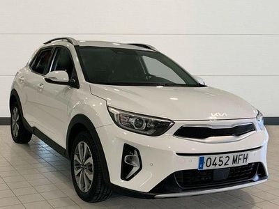 Blanco Usado 2023 Kia Stonic SUV | 18.200 € (Precio justo)