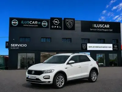 Usado VW T-Roc Advance 110 CV (80 kW) 2021 Blanco SUV