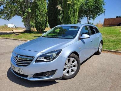 Usado Opel Insignia Excellence 140 CV (102 kW) 2014 Azul Familiar