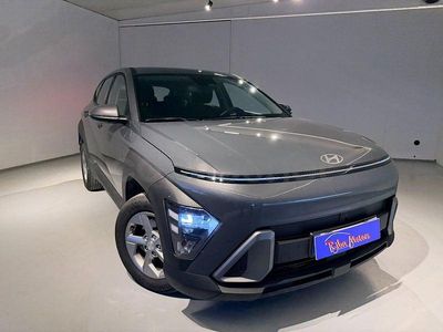 Usado Hyundai Kona 120 CV (88 kW) 2023 Gris / plata SUV