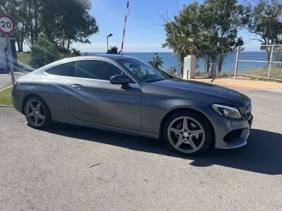 Usado Mercedes C220 170 CV (125 kW) 2017 Gris Coupe