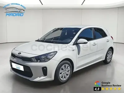 Usado Kia Rio 86 CV (63 kW) 2020 Blanco Berlina