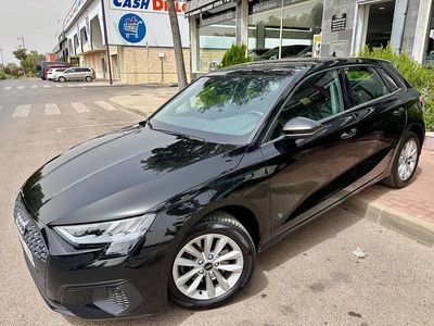 Usado Audi A3 116 CV (85 kW) 2021 Negro Berlina