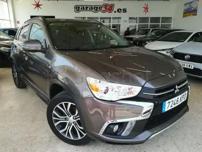 Usado Mitsubishi ASX Motion 117 CV (86 kW) 2018 Marrón SUV