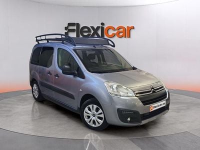 Usado Citroën Berlingo Feel 110 CV (80 kW) 2018 Gris Monovolumen