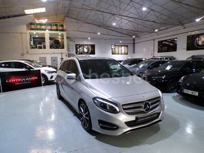 Mercedes B200