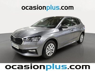 Usado Skoda Fabia Selection 95 CV (69 kW) 2025 Gris Utilitario