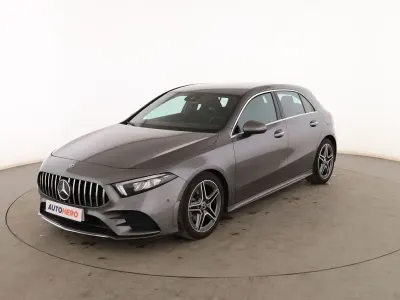 Usado Mercedes A200 163 CV (119 kW) 2020 Gris Berlina