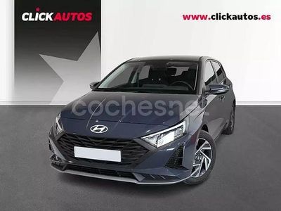 Gris / plata Usado 2025 Hyundai i20 Berlina | 16.750 € (Precio justo)
