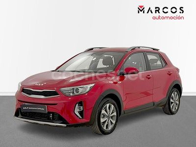 Rojo Usado 2024 Kia Stonic SUV | 19.500 € (Precio justo)